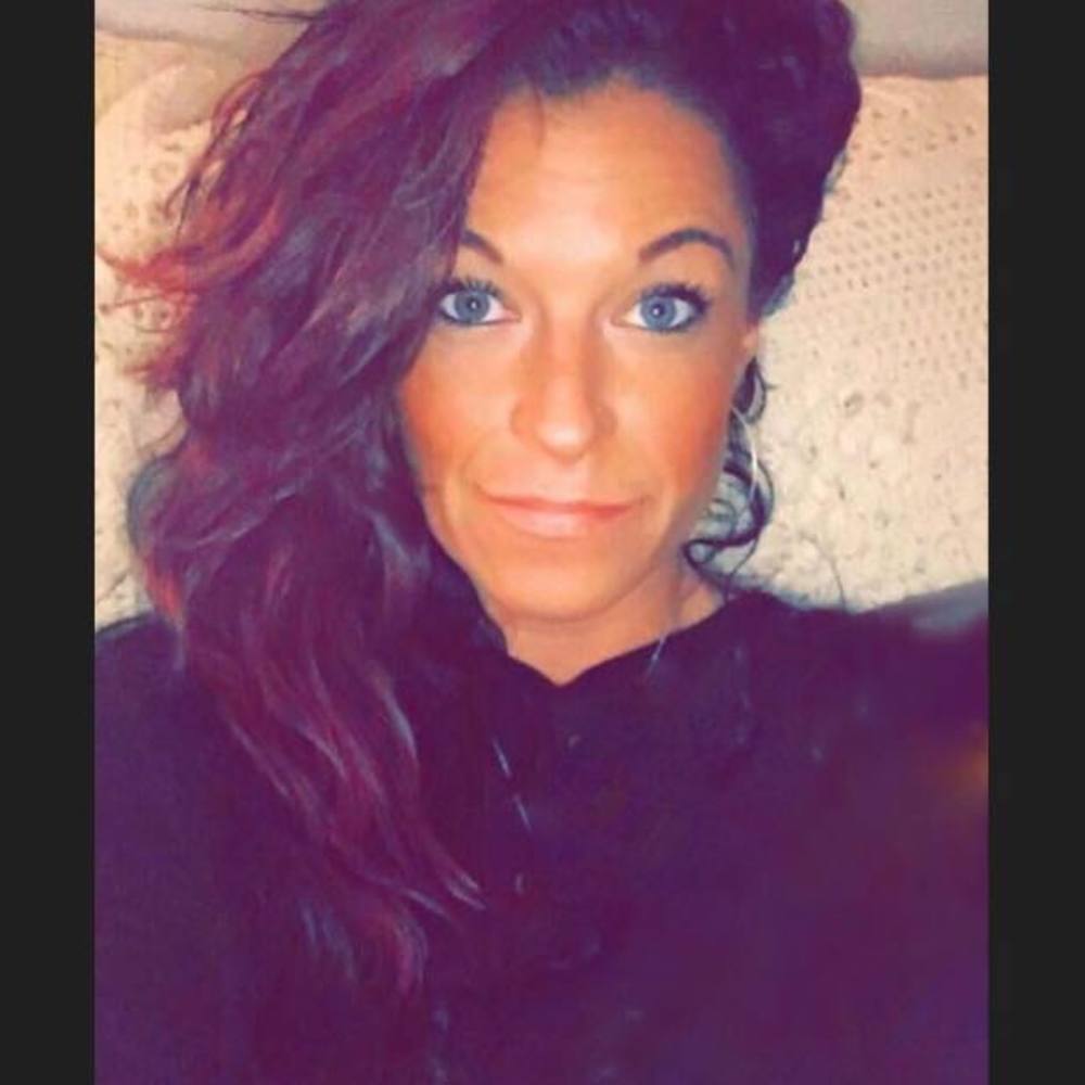 Meet your Posher, Traci